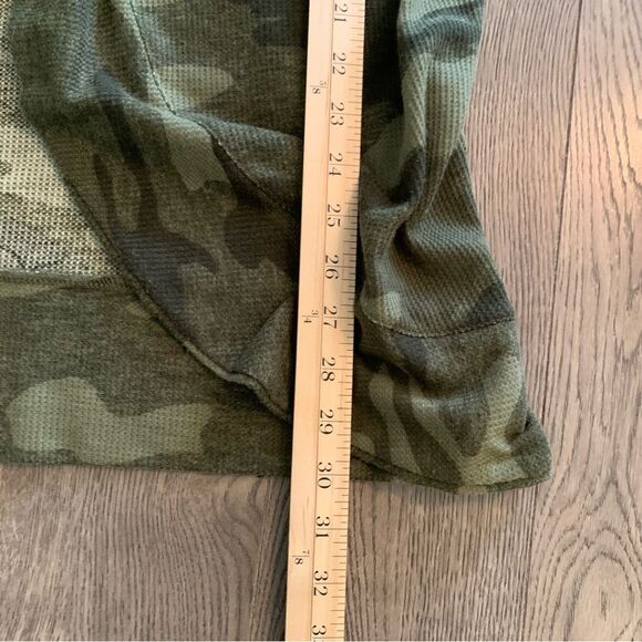 DEREK HEART Cardigan Women’s Large Green Camouflage Open Front Waterfall. - Picture 10 of 10